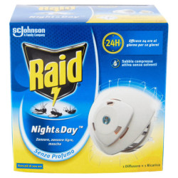 RAID NIGHT & DAY TRIO, REPELENTE DE MOSQUITOS BÁSICO Y RECARGA CON ARENA COMPRIMIDA